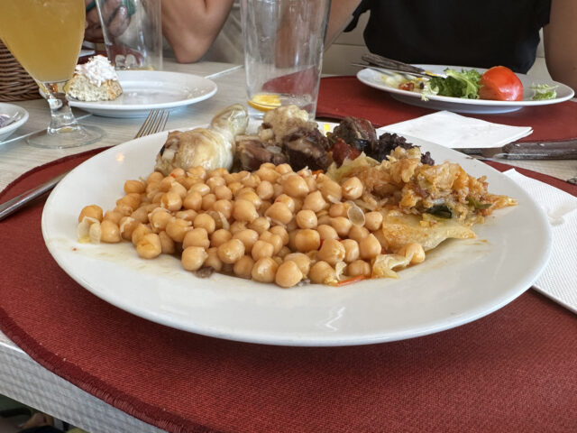 LA PERLA DE MORATALAZ